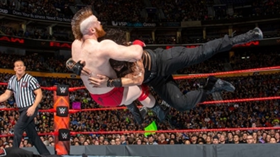 Roman Reigns & Kevin Owens vs. Cesaro & Sheamus: Raw, Nov. 14, 2016 (Full Match)